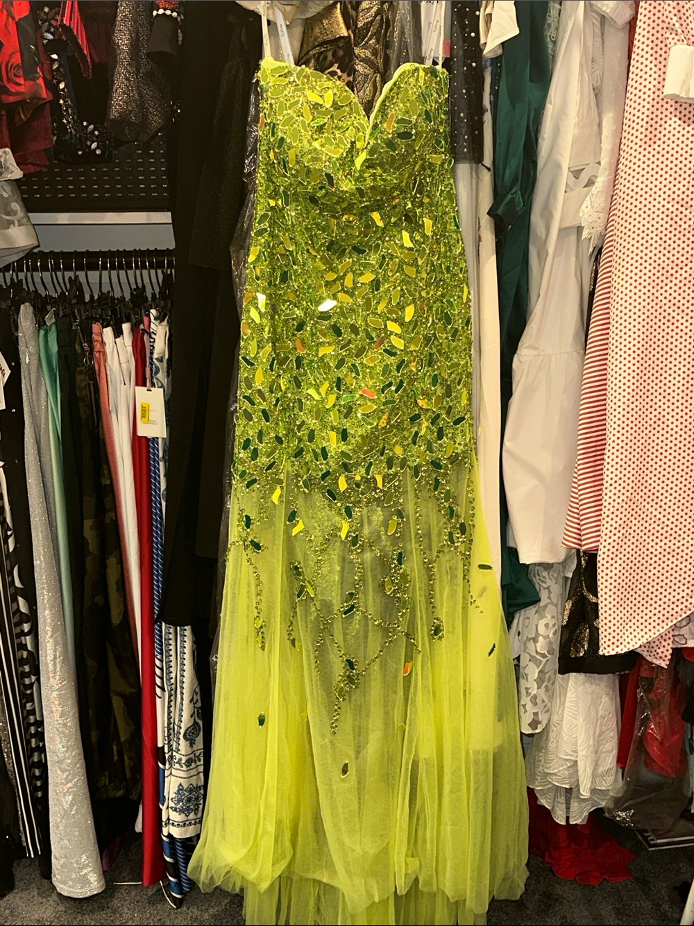 Tiffany Designs Green Mirror Form Dress Prom Homecoming Wedding Dress size 12